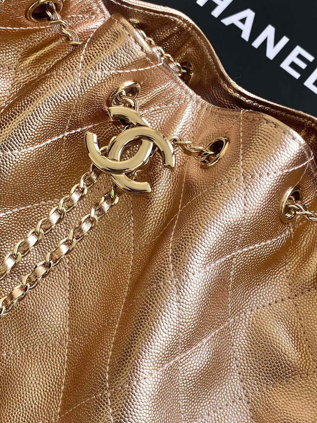 CHANEL 25S HOBO BAG 40 IN ROSE METALLIC CAVIAR