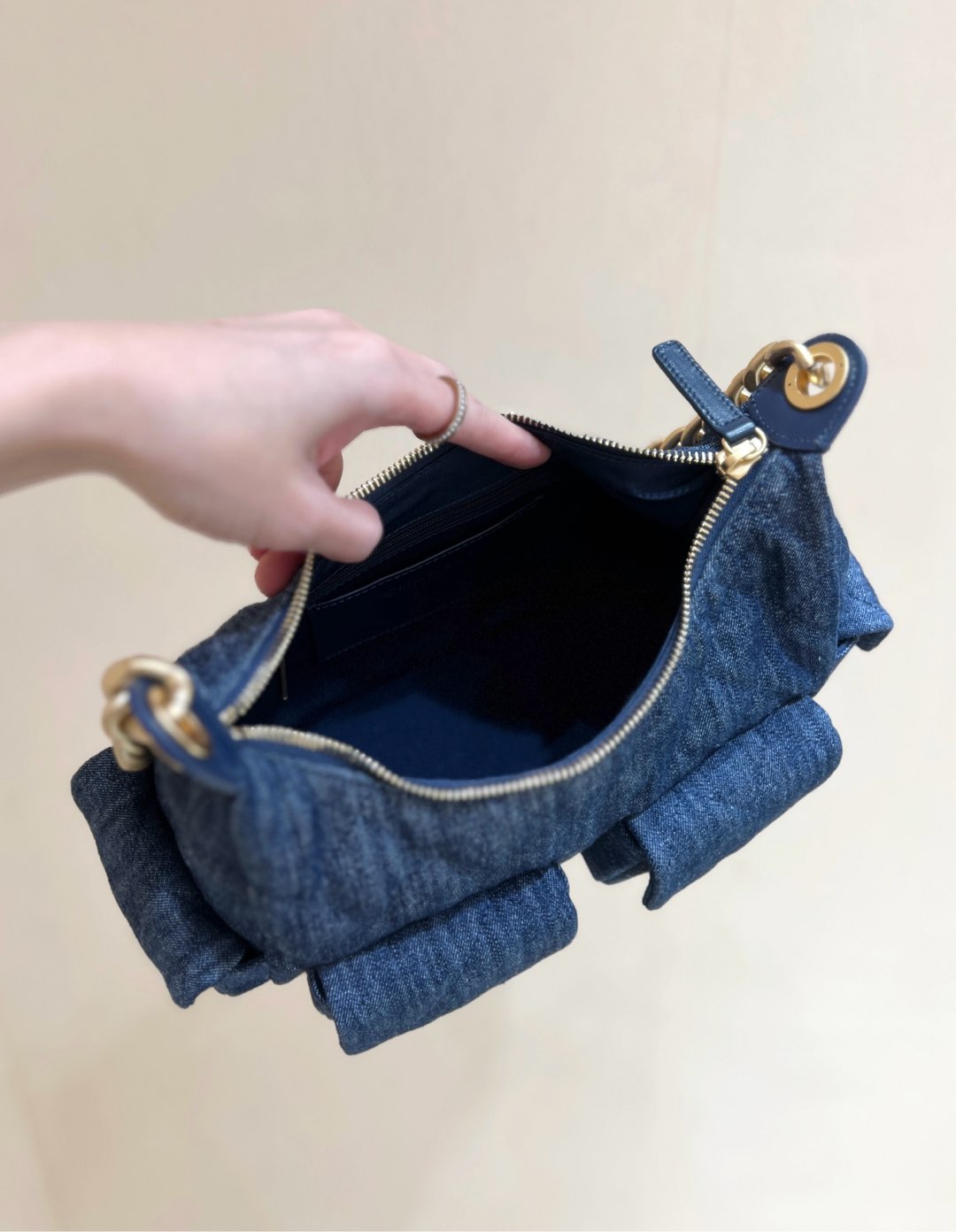 CHANEL 25S LARGE HOBO BAG 35 IN DARK BLUE DENIM GOLD HARDWARE