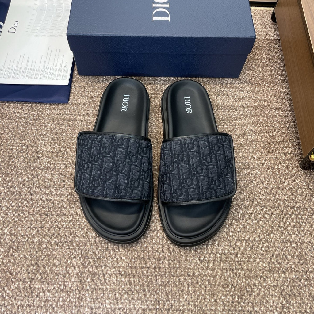 DIOR 25S ALIAS SLIDES IN BLACK CALFSKIN WITH CD OBLIQUE DARK BLUE LOGO