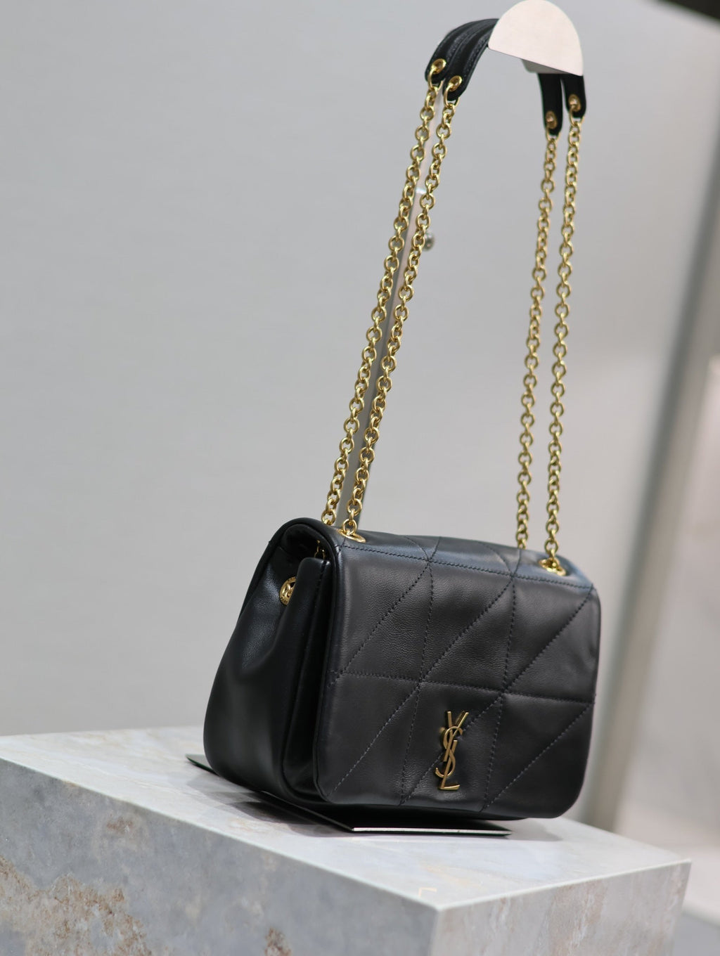 JAMIE 4.3 MINI BAG 20 IN BLACK LAMBSKIN GLOD HARDWARE