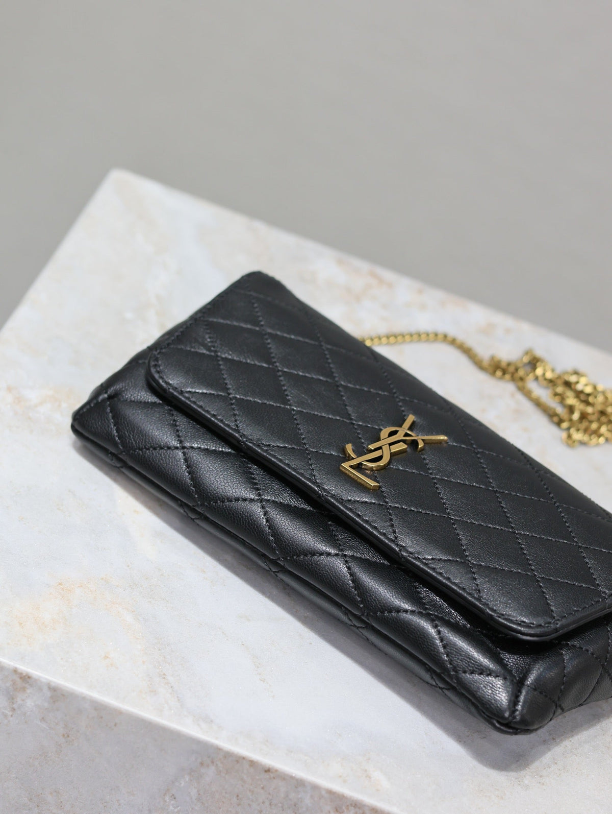 YSL 25S SAINT LAURENT GABY 19 IN BLACK QUILTED CALFSKIN GOLD HARDWARE
