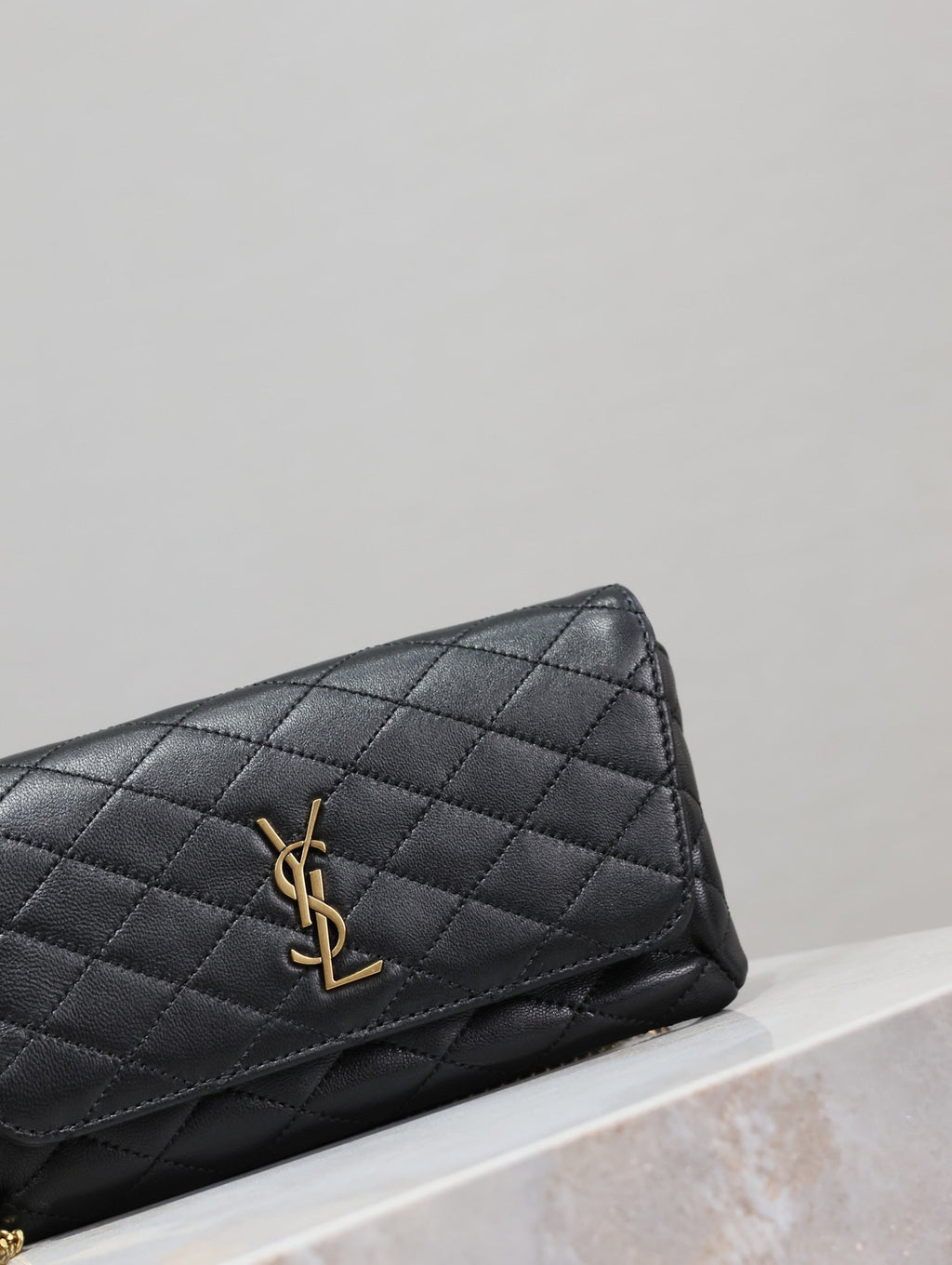 YSL 25S SAINT LAURENT GABY 19 IN BLACK QUILTED CALFSKIN GOLD HARDWARE