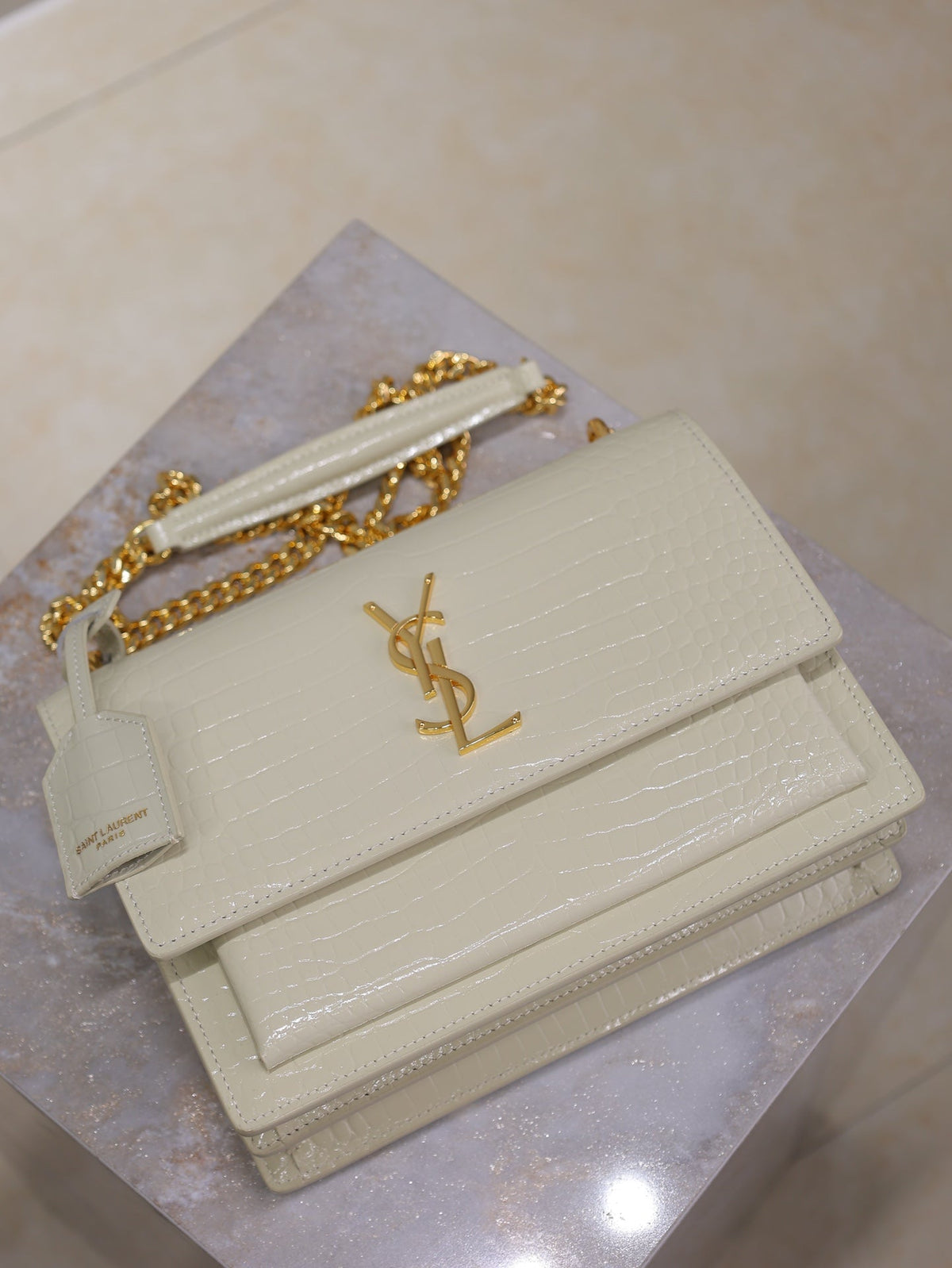 YSL 25S SUNSET MEDIUM 22 IN IVORY CROCODILE-EMBOSSED SHINY CALFSKIN GOLD HARDWRE