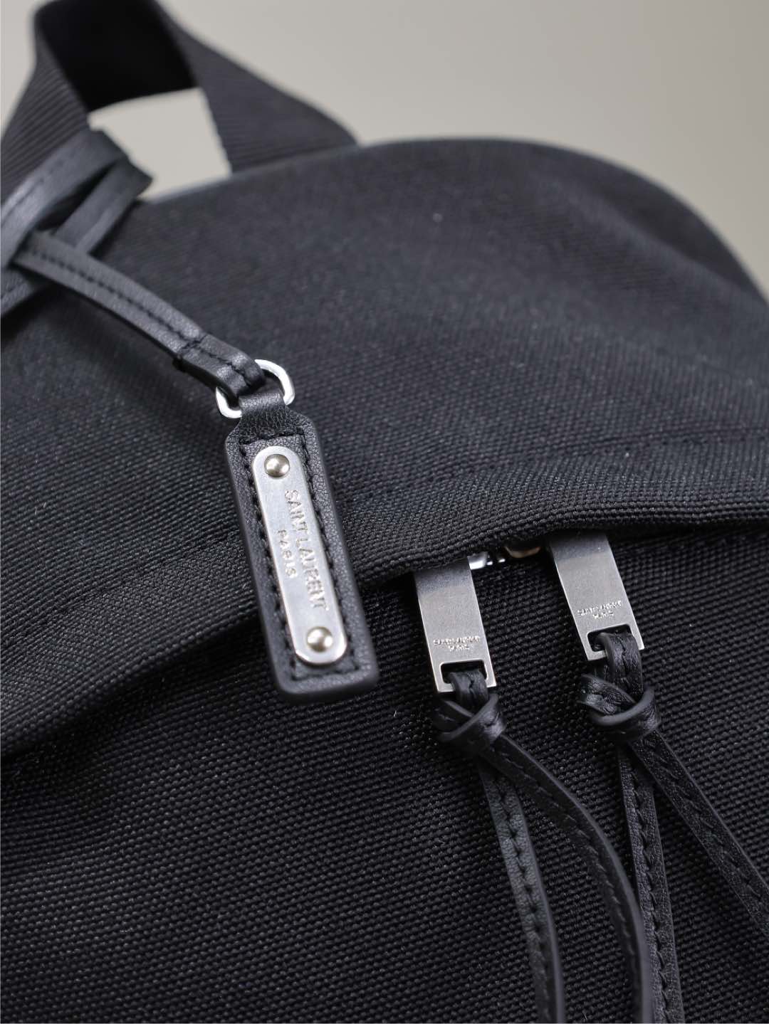 CITY BACKPACK 35 IN BLACK CANVAS