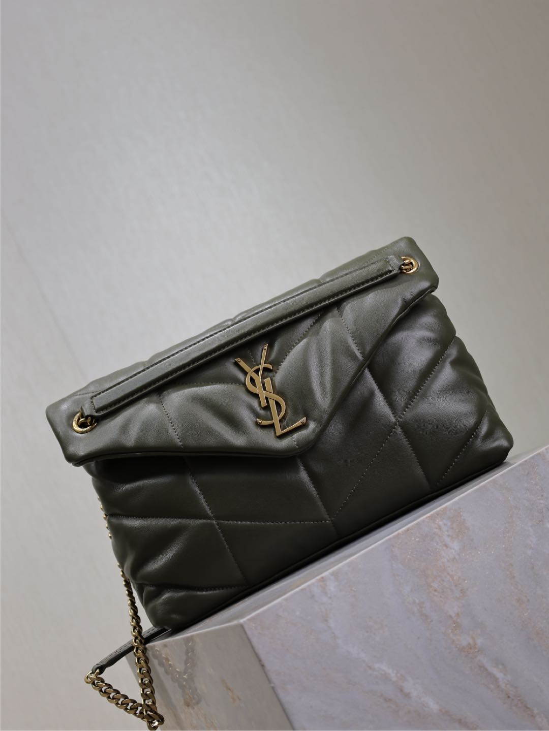 YSL 25S LOULOU PUFFER GM 35 IN DARK OLIVE CALFSKIN GOLD HARDWARE