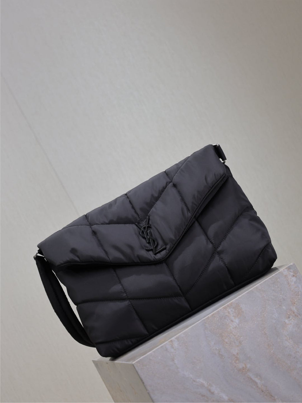 YSL 25S LOULOU PUFFER BAG 34 IN BLACK NYLON BLACK HARDWARE